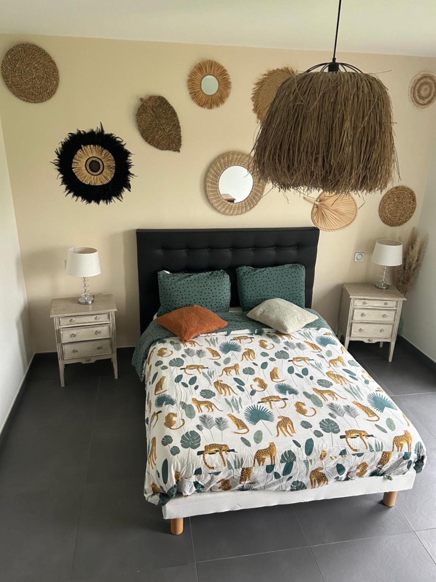 Holiday home Comme A La Maison Neuvy-Sautour